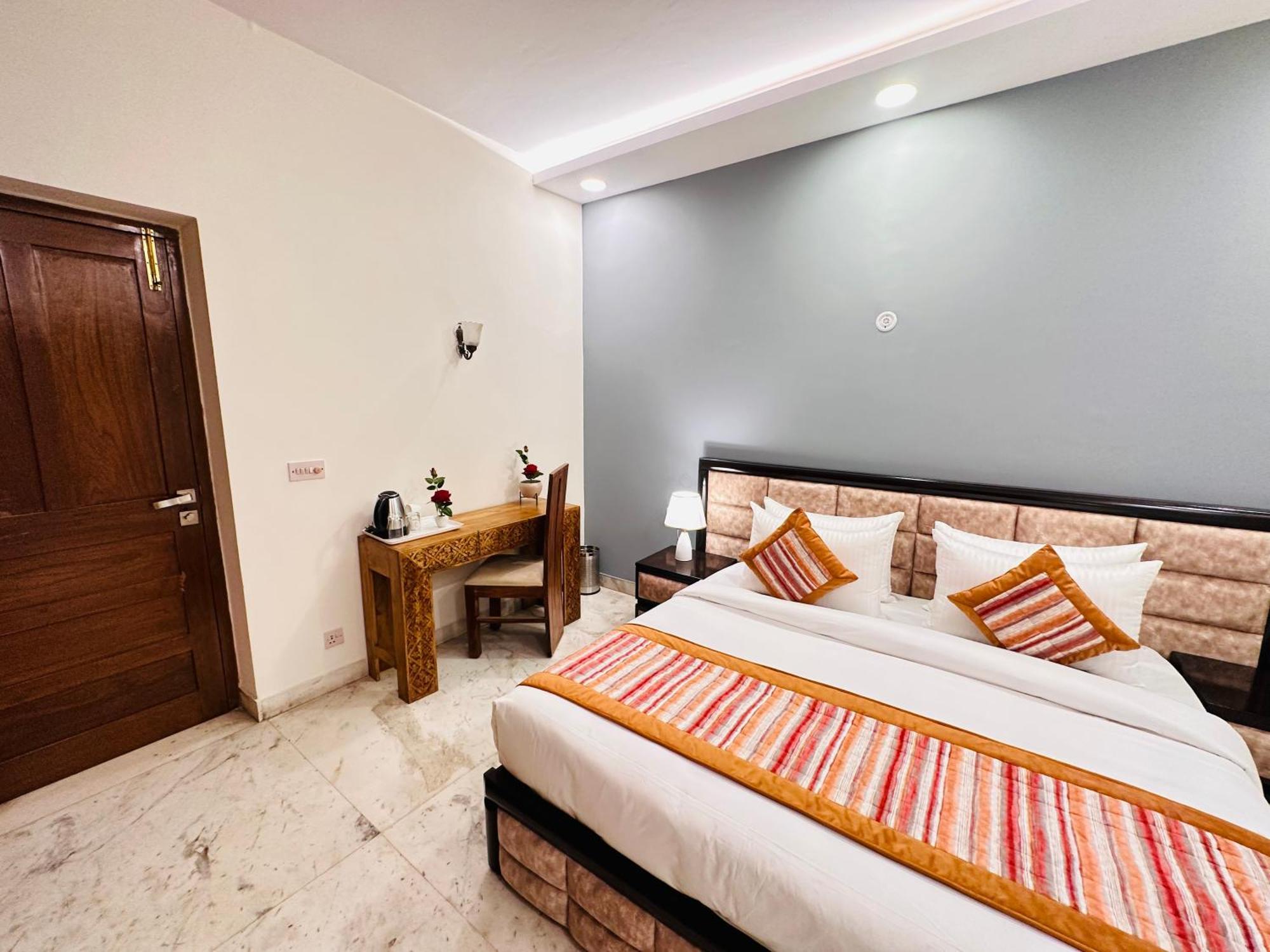 Grove Residency Hauz Khas New Delhi Couple Friendly 호텔 외부 사진