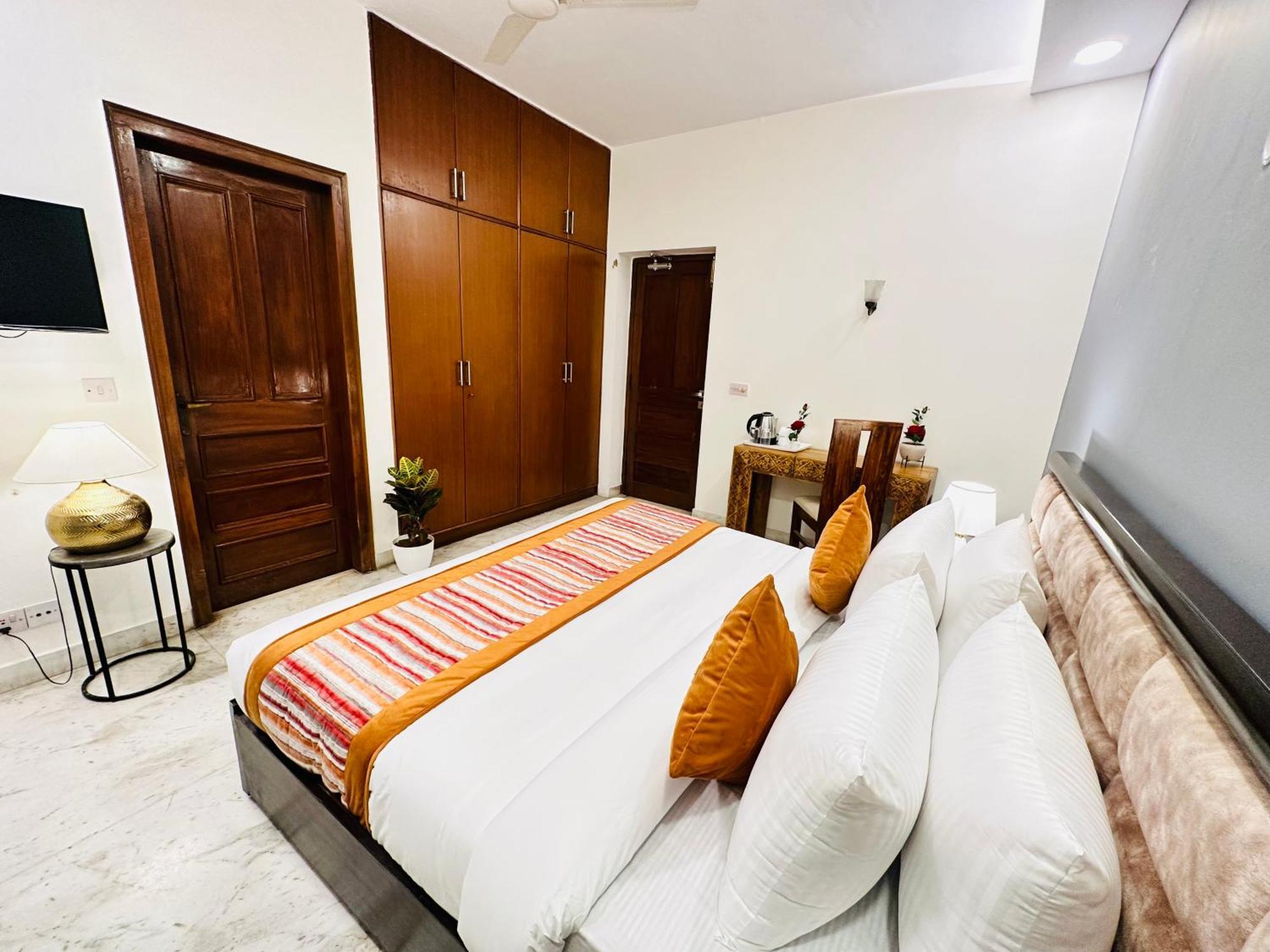 Grove Residency Hauz Khas New Delhi Couple Friendly 호텔 외부 사진