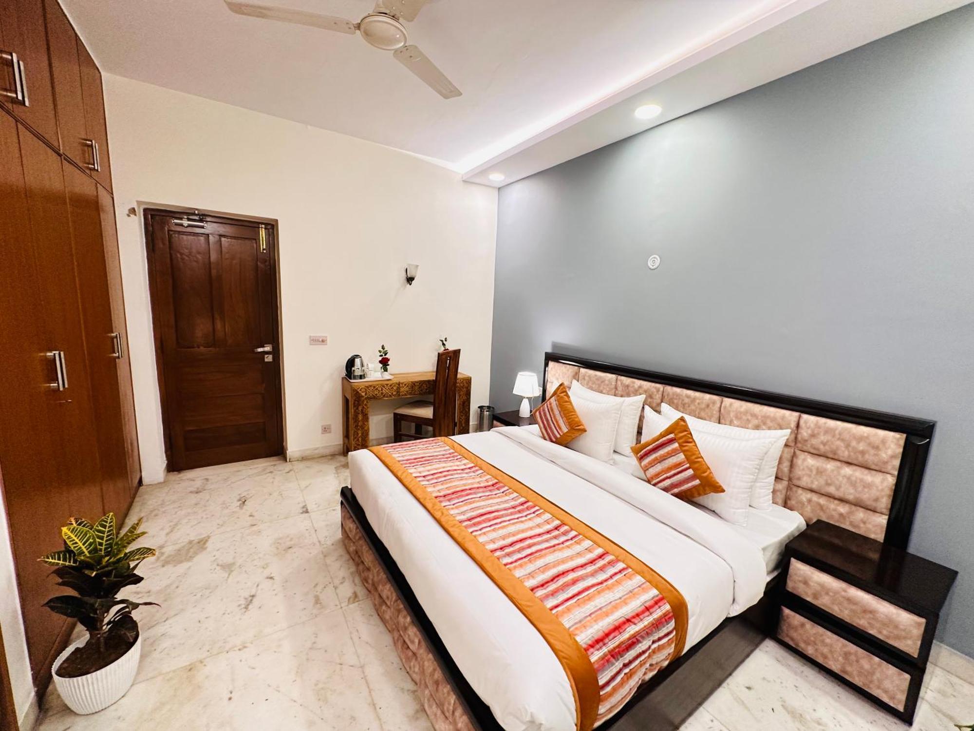 Grove Residency Hauz Khas New Delhi Couple Friendly 호텔 외부 사진