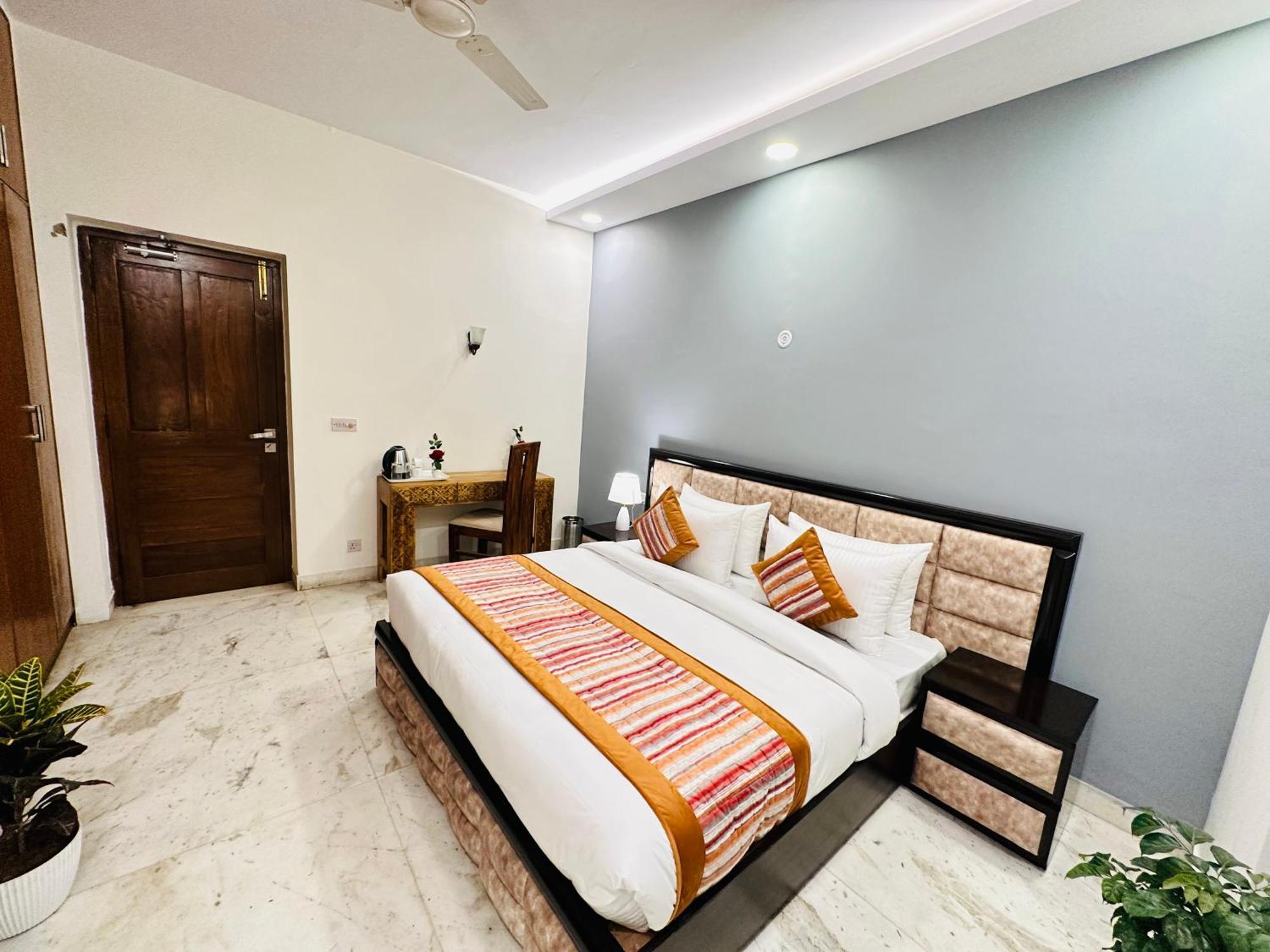 Grove Residency Hauz Khas New Delhi Couple Friendly 호텔 외부 사진